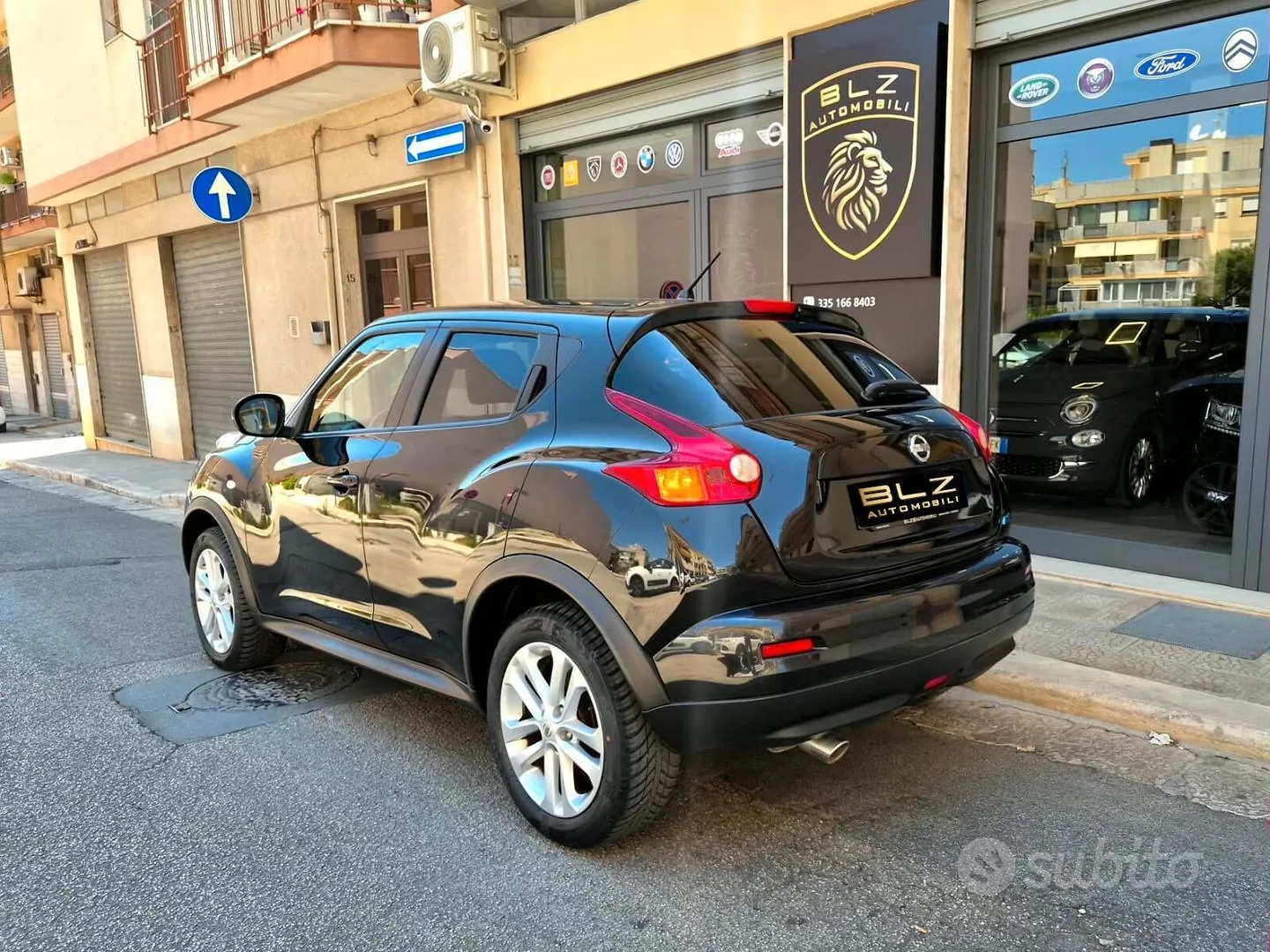 Nissan Juke 2012 photo 4