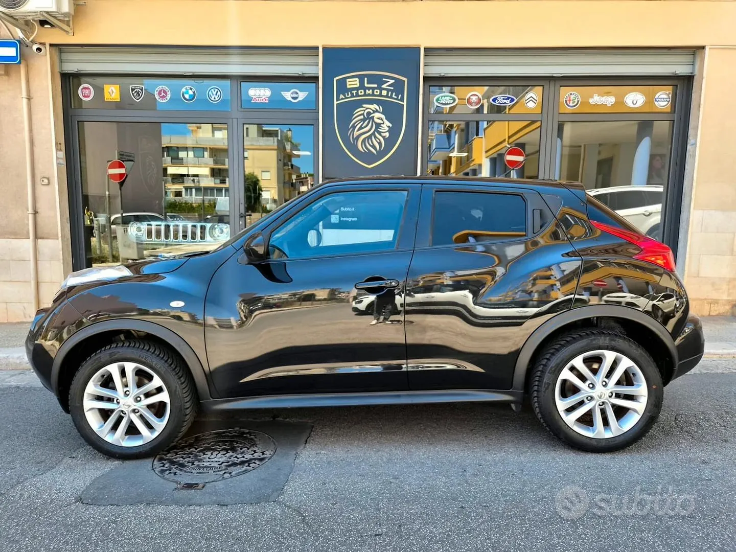 Nissan Juke 2012 photo 3