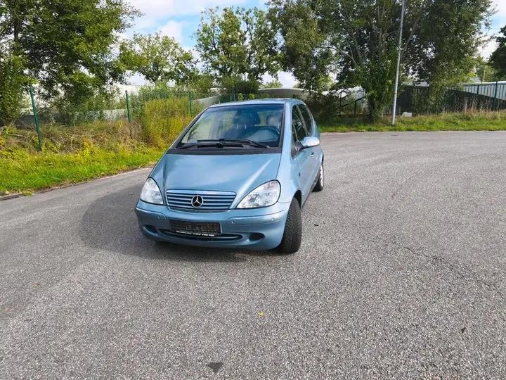 Mercedes-Benz A-Klasse A160