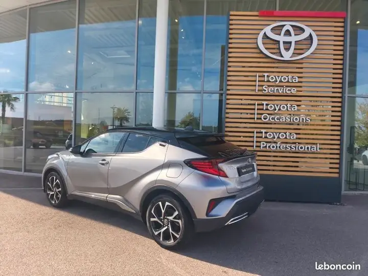 Toyota C-Hr 2022 photo 3