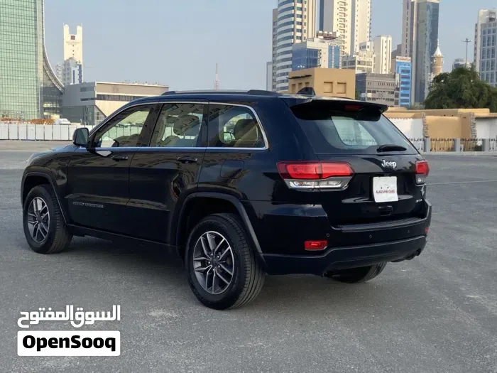 Jeep Grand Cherokee 2020 photo 4