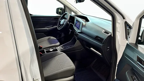 Ford Transit Connect 2026 photo 3