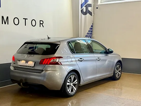 Peugeot 308 2013 photo 3