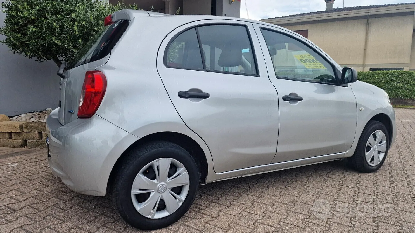 Nissan Micra 2014 photo 2