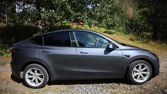 Tesla Model Y 2021 photo 5