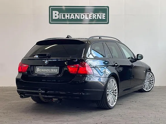 BMW 320D 2009 photo 2