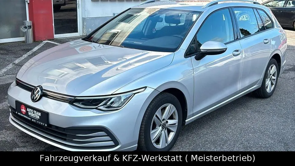 Volkswagen Golf 8