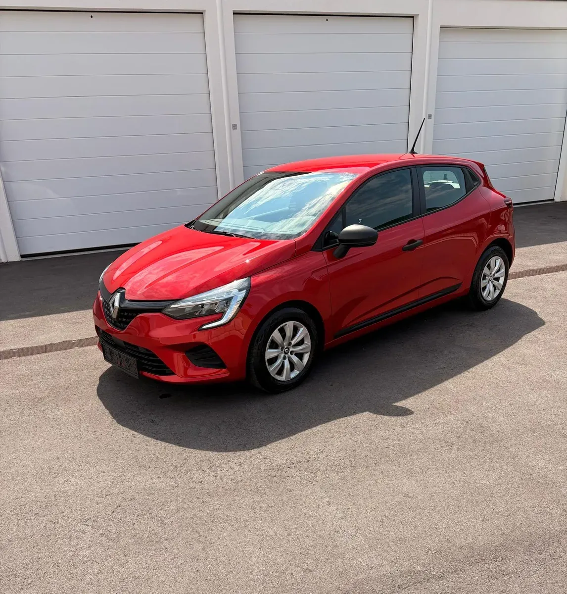 Renault Clio 2021 photo 2