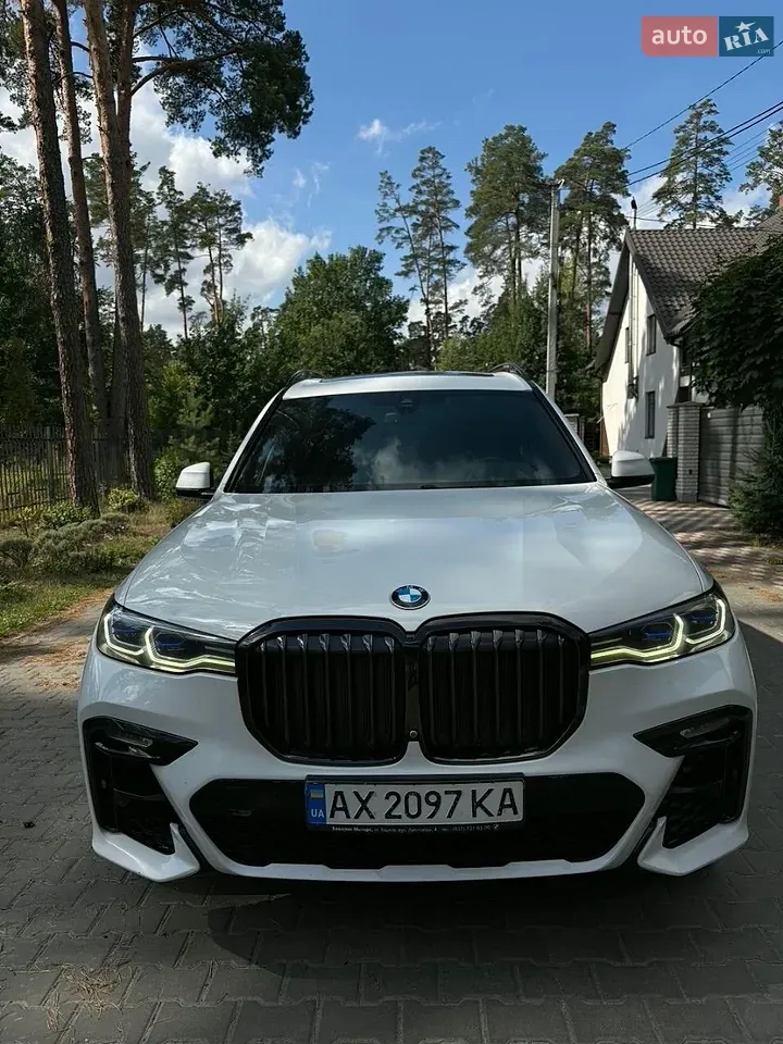 BMW X7 2020 photo 2