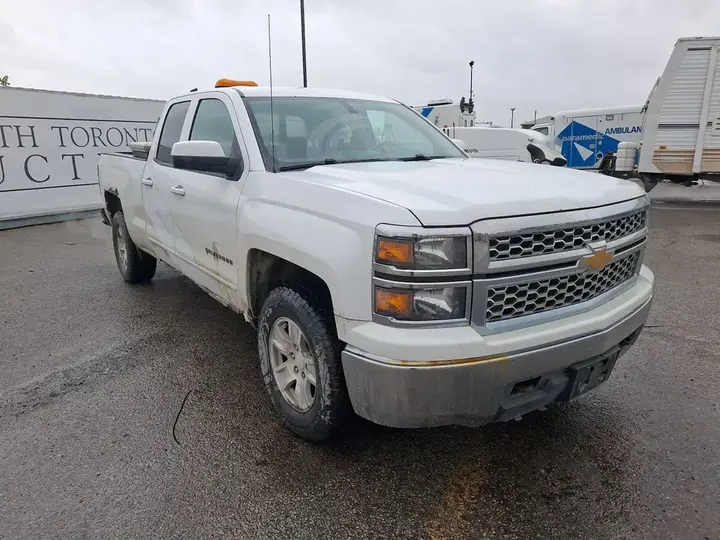 Chevrolet Silverado 1500 2015 photo 3