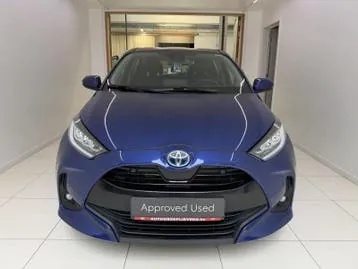 Toyota Yaris 2021 photo 2