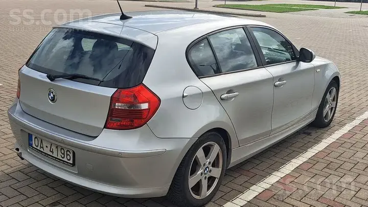 BMW 118D 2010 photo 5