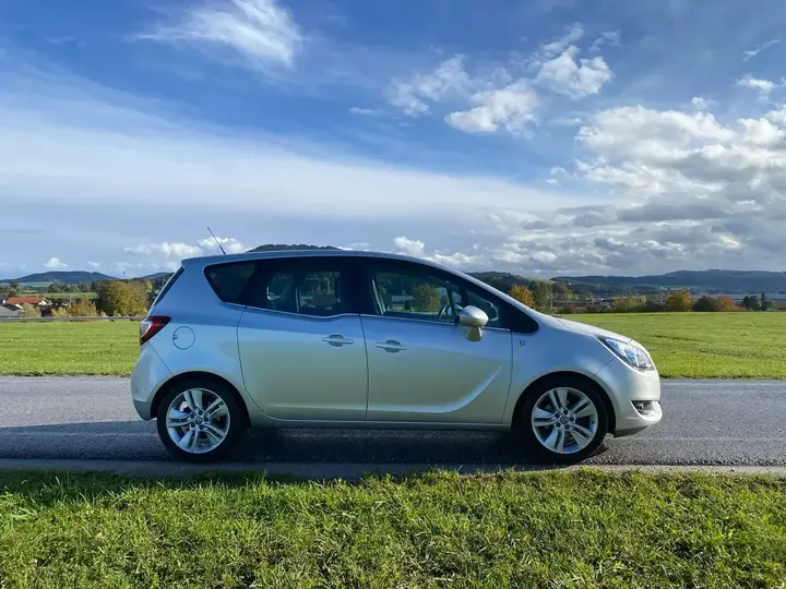 Opel Meriva 2016 photo 2