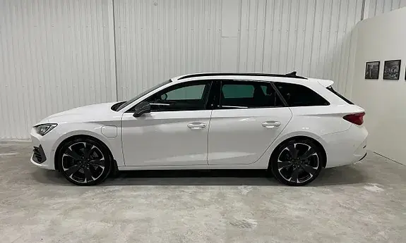 Cupra Leon 2022 photo 2