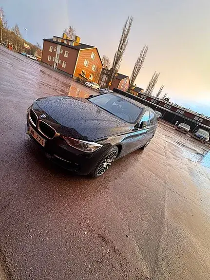 BMW 320D 2013 photo 3