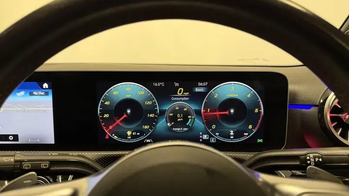 Mercedes-Benz A-Class 2019 photo 4