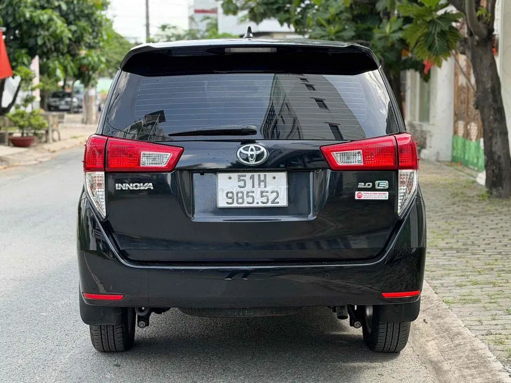 Toyota Innova 2022 photo 2