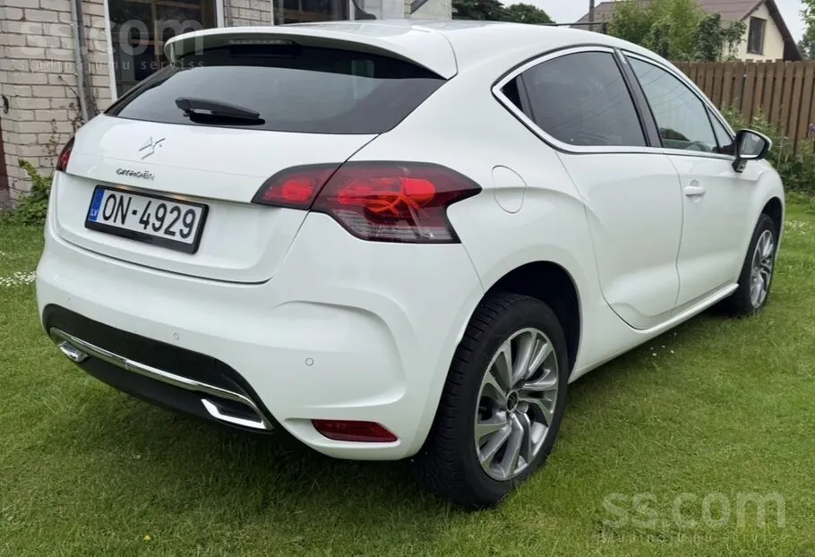 Citroen Ds4 2014 photo 4
