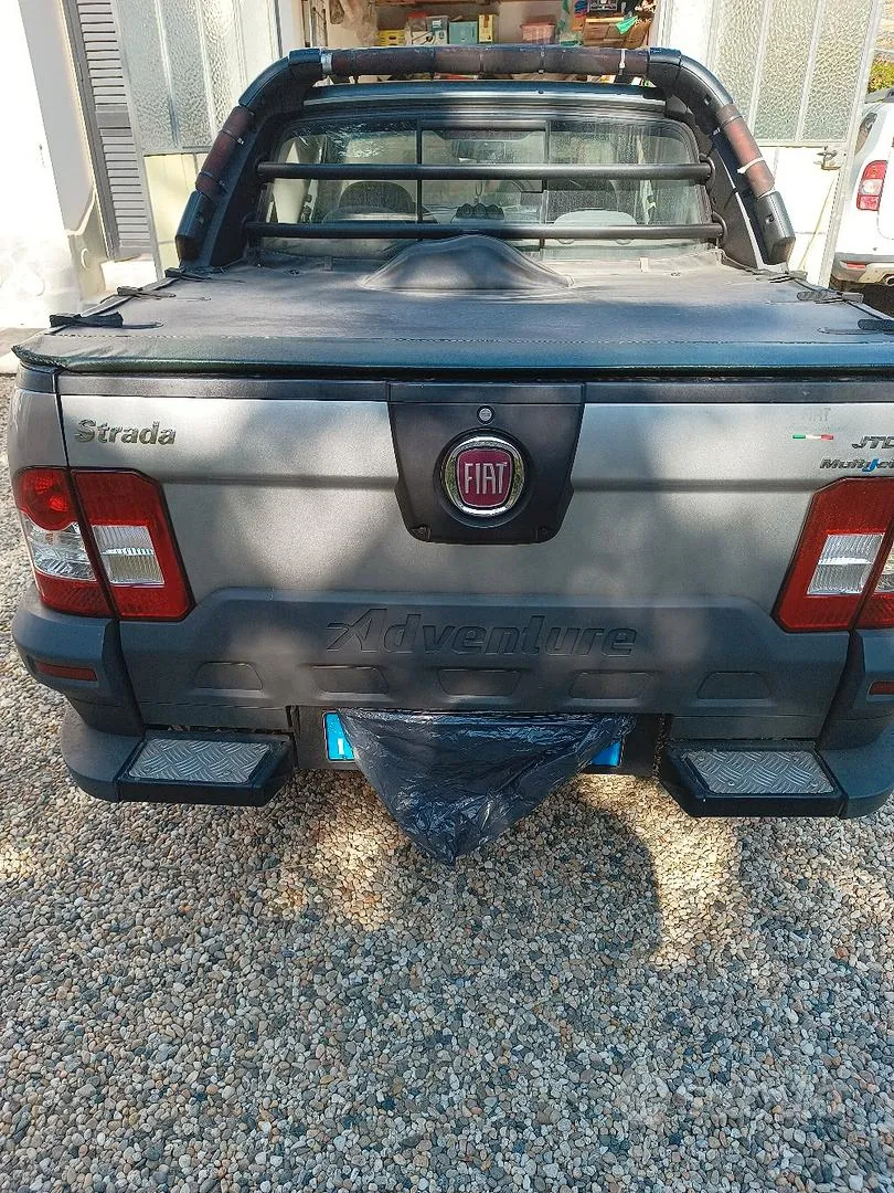 Fiat Strada 2014 photo 2