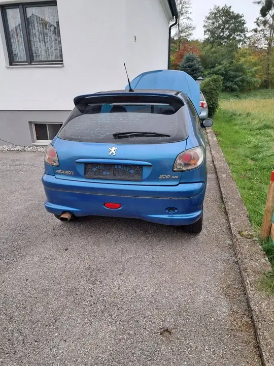 Peugeot 206