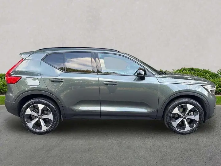 Volvo Xc40 2026 photo 2