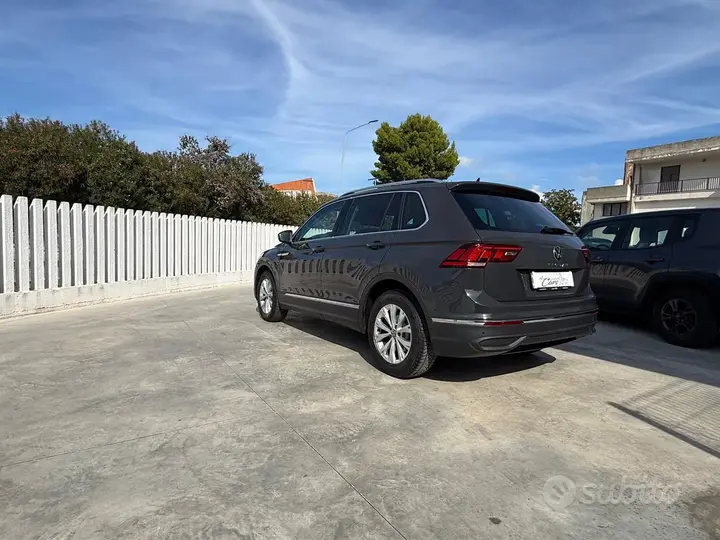 Volkswagen Tiguan 2021 photo 4
