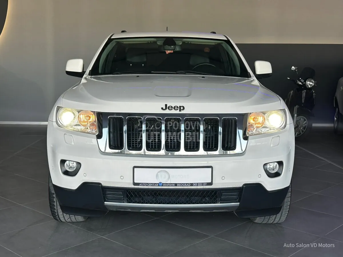 Jeep Grand Cherokee 2012 photo 2