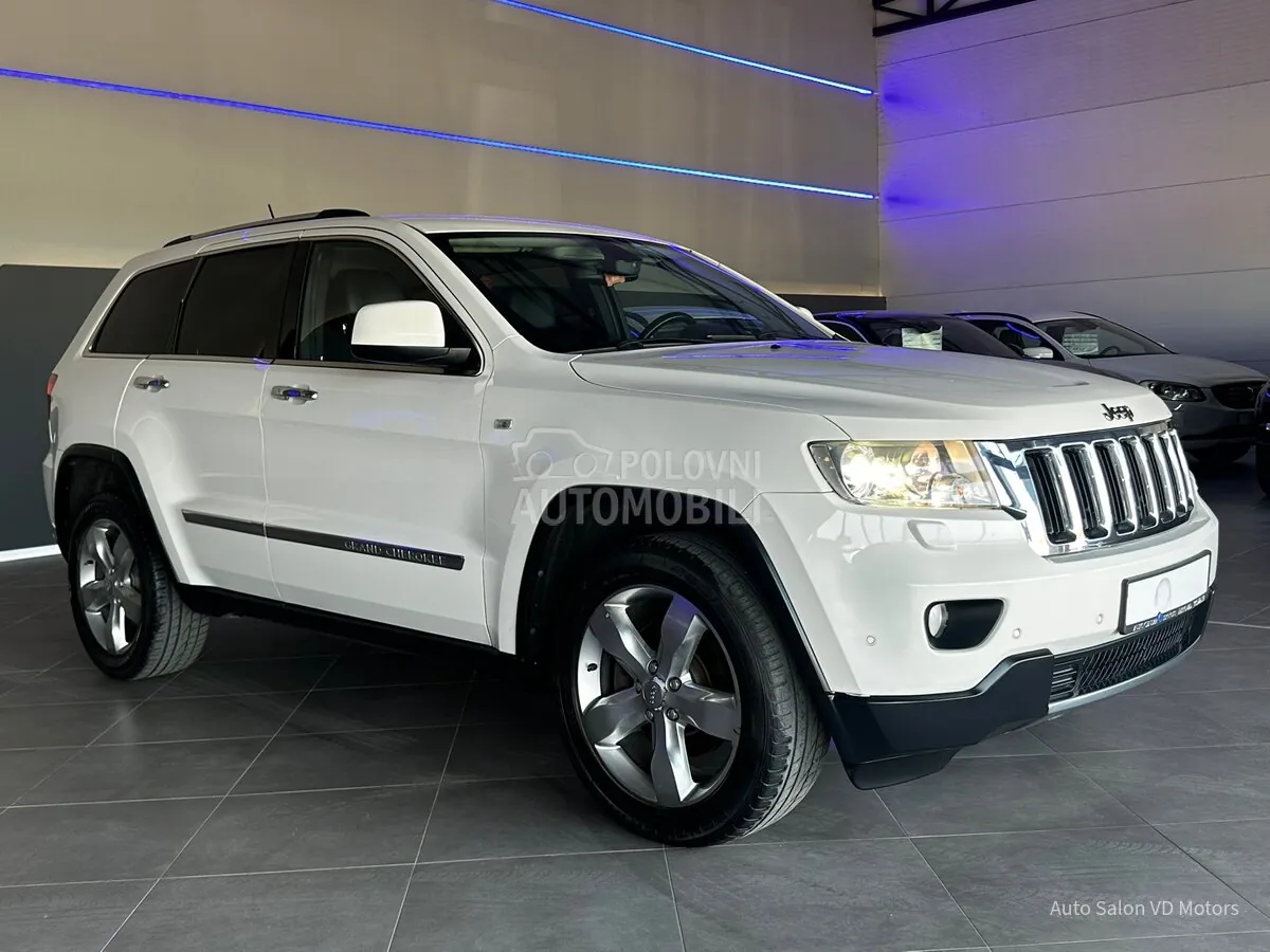 Jeep Grand Cherokee 2012 photo 4