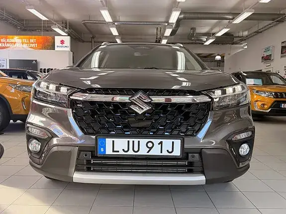 Suzuki S-Cross 2026 photo 2