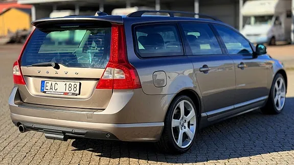 Volvo V70 2011 photo 5