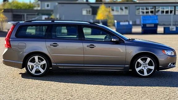 Volvo V70 2011 photo 4