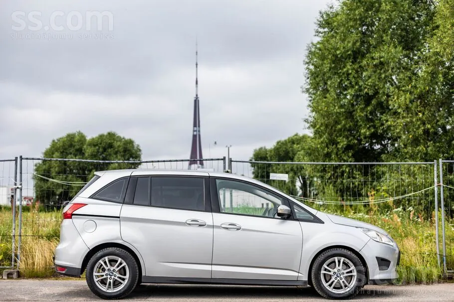 Ford Grand C-Max 2014 photo 5