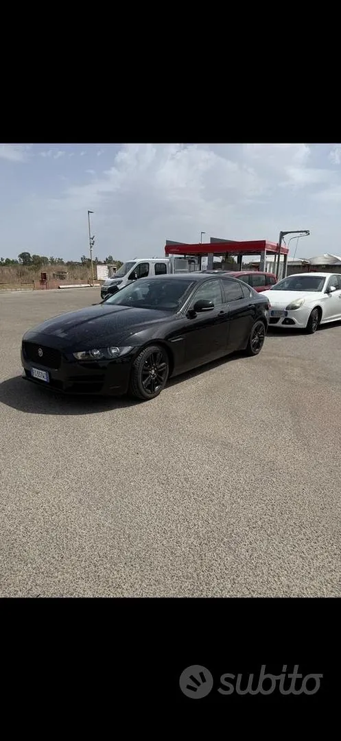 Jaguar Xe