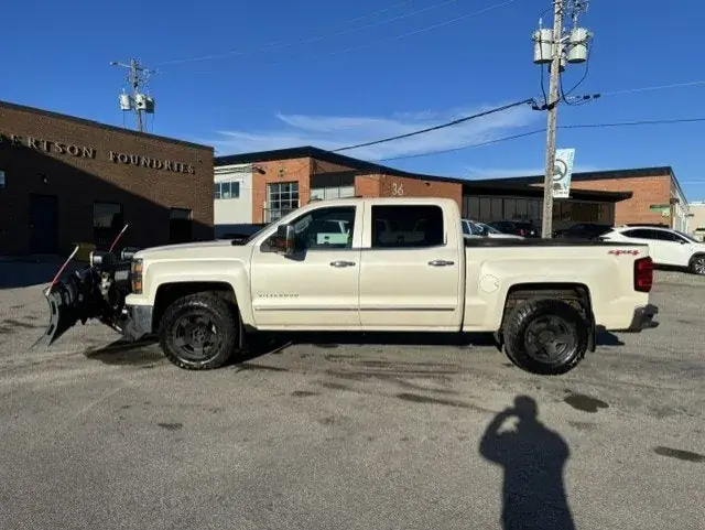 Chevrolet Silverado 1500 2015 photo 2