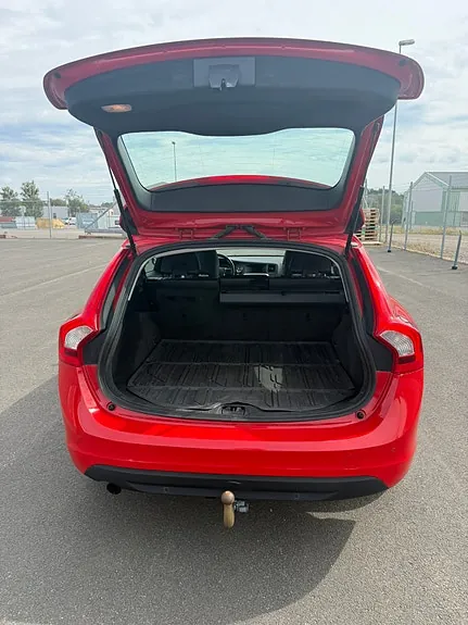Volvo V60 2013 photo 4