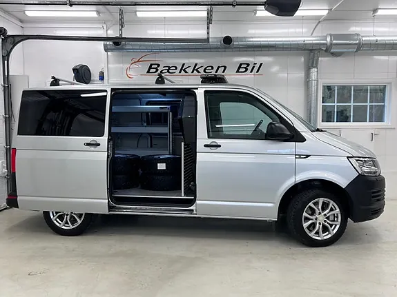 Volkswagen Transporter 2019 photo 5
