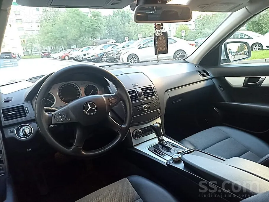 Mercedes-Benz C200 2007 photo 4