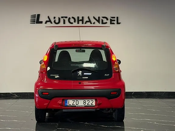 Peugeot 107 2012 photo 5