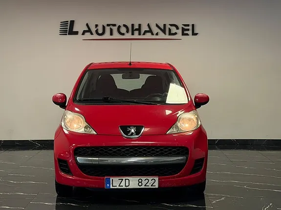 Peugeot 107 2012 photo 2