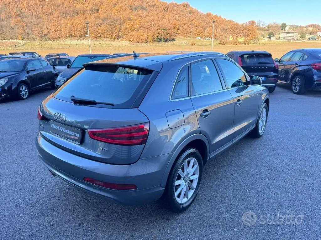 Audi Q3 2012 photo 5