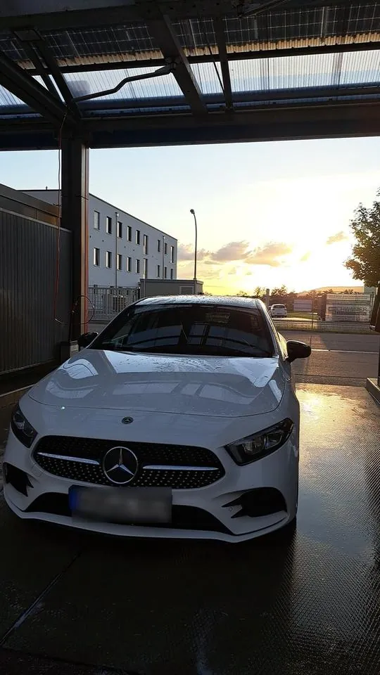 Mercedes-Benz A200