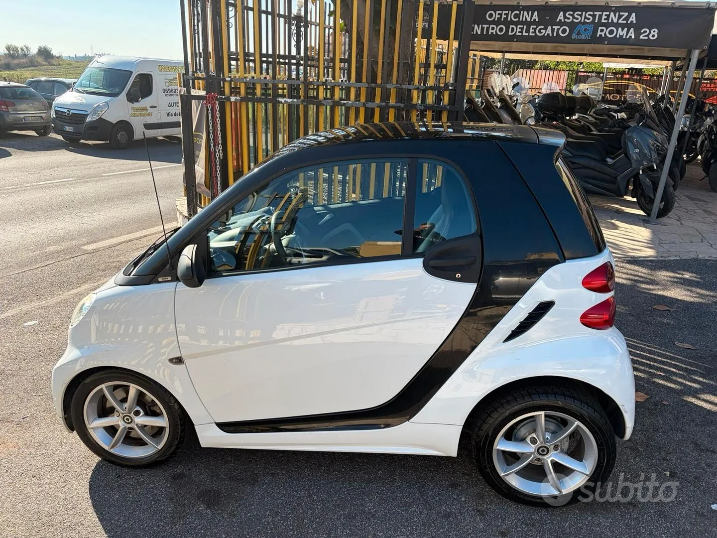 Smart Fortwo 2012 photo 4