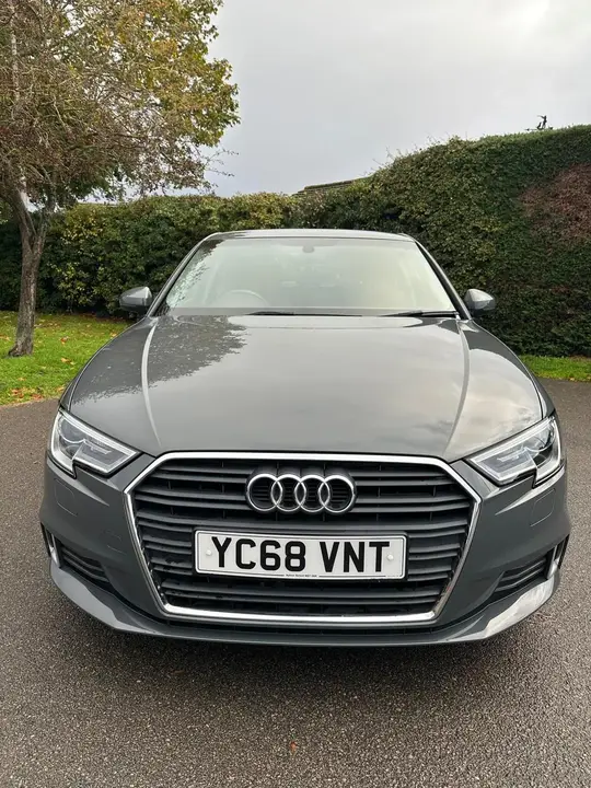 Audi A3 2018 photo 2