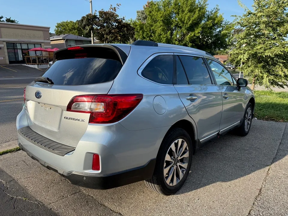 Subaru Outback 2017 photo 4