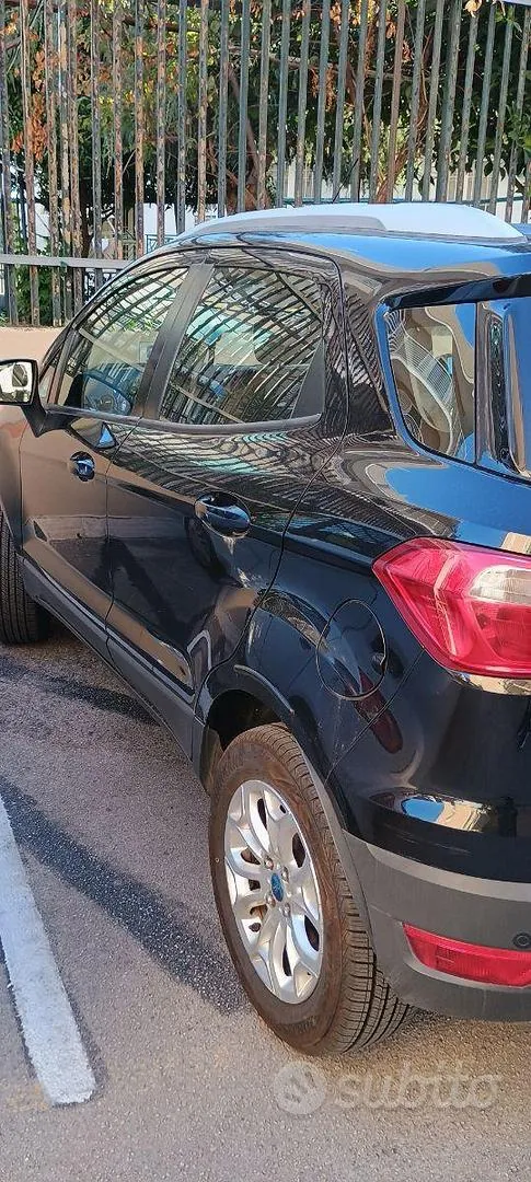 Ford Ecosport 2015 photo 5