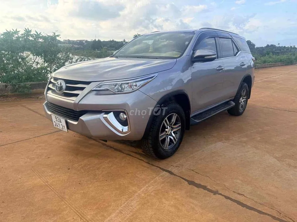 Toyota Fortuner 2017 photo 3
