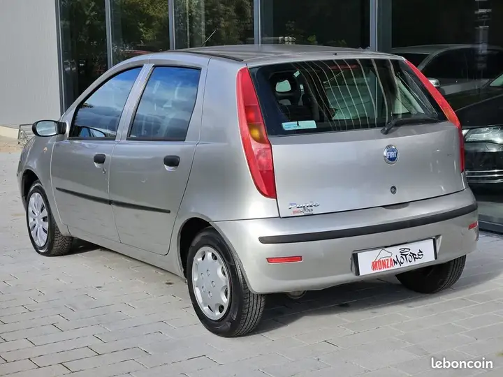 Fiat Punto 2003 photo 3