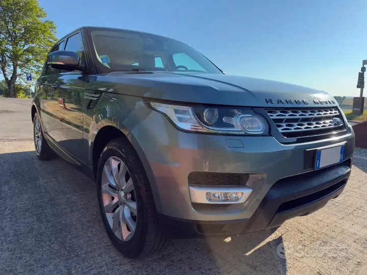 Land Rover Range Rover Sport 2015 photo 3