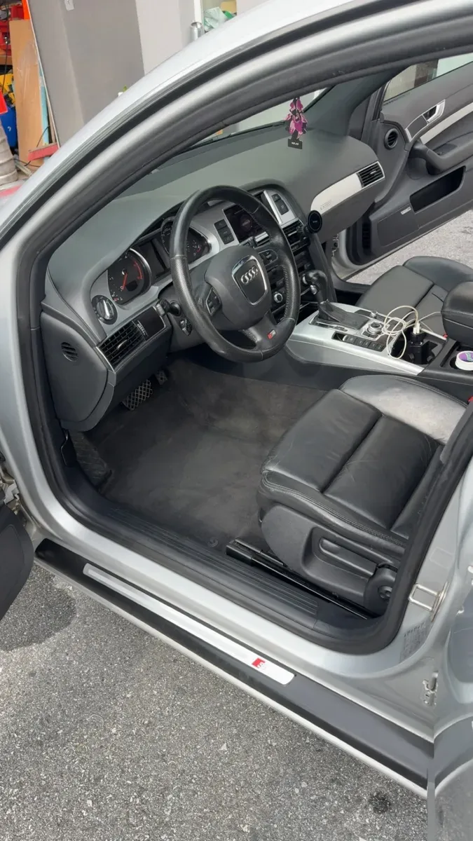Audi A6 2009 photo 3