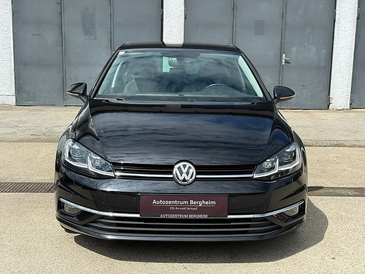 Volkswagen Golf 2017 photo 2